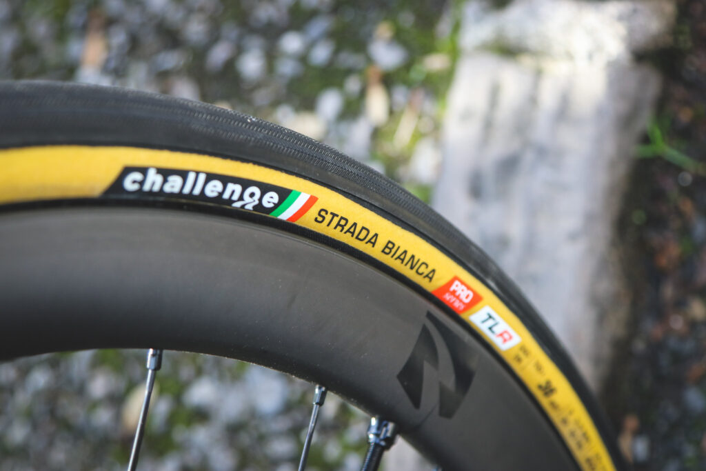 2021 Challenge Strada Bianca Pro TLR 1.jpg