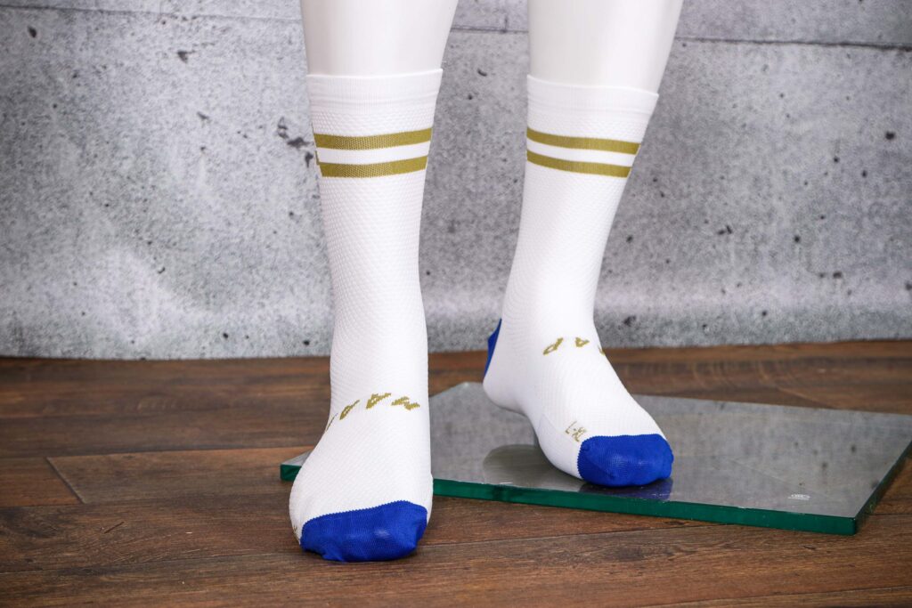2021 MAAP Emblem Sock 1.jpg