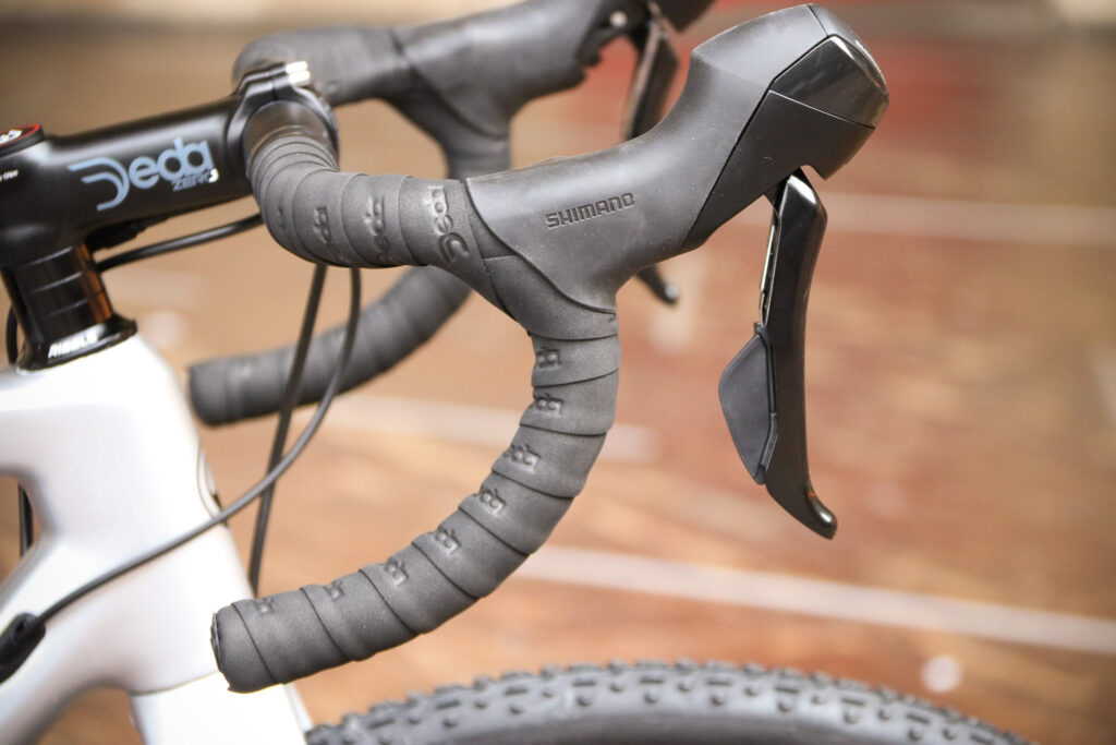 Ribble CX5 &ndash; bar and shifter.jpg