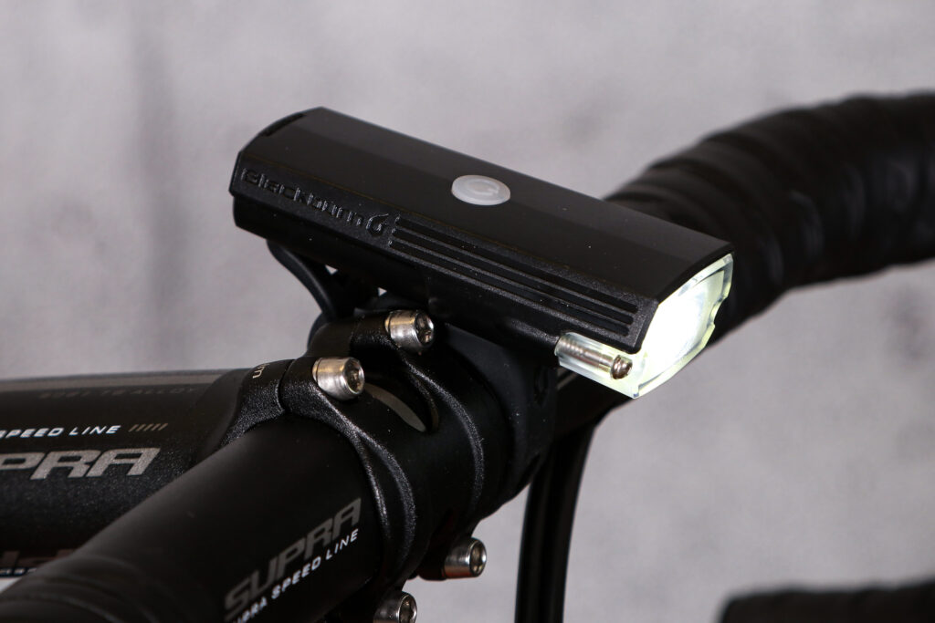 2021 Blackburn Dayblazer 550 Front Light.jpg