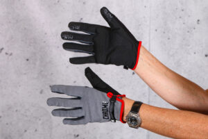2021 Chrome Cycling Gloves.jpg
