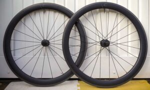 2021 VeloElite Carbon 240 50mm wheels.jpg