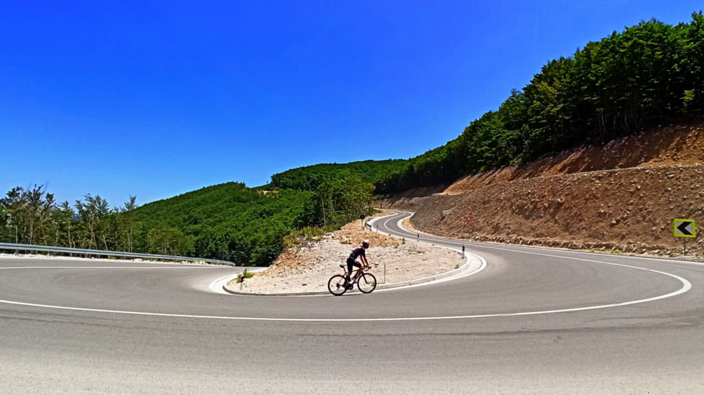 montenegro cycling switchback.PNG