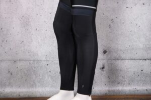 2021 Specialized Thermal leg warmers 1.jpg