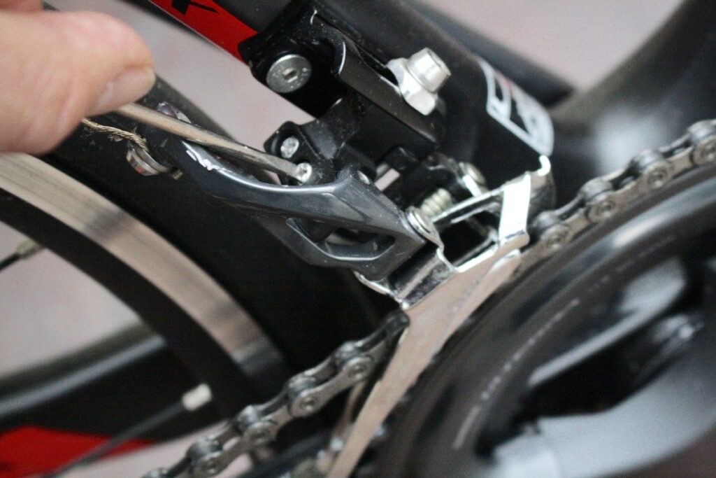 Dropping chain front mech H screw &ndash; 1.jpg