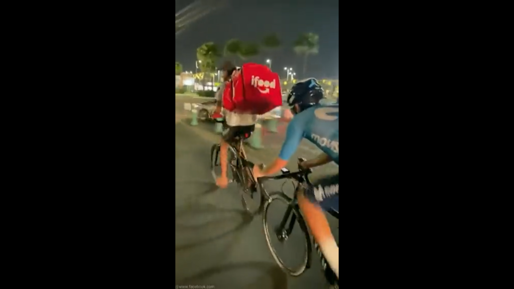 Movistar pro drafts delivery rider