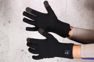 2021 DexShell ThermFit NEO Gloves.jpg
