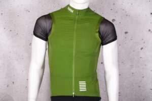 2021 Rapha Men’s Pro Team Lightweight Gilet.jpg