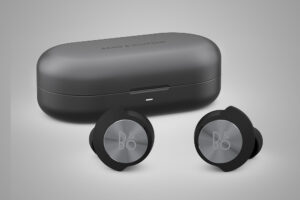 2022 Bang & Olufsen Beoplay EQ earphones  – with case.jpg