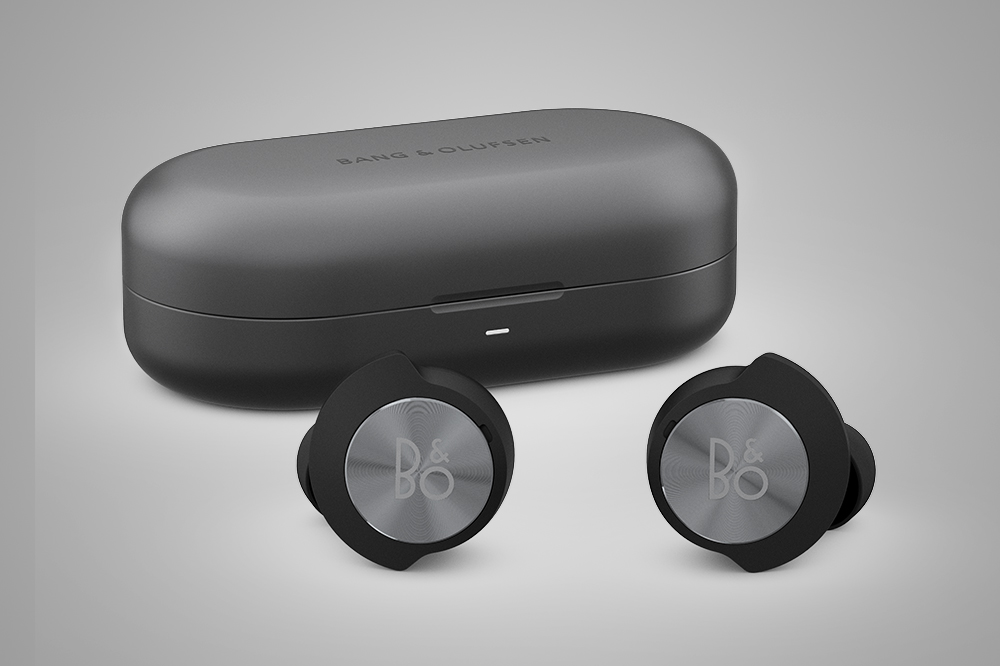 2022 Bang & Olufsen Beoplay EQ earphones – with case.jpg