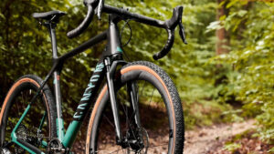 Canyon Grizl RockShox Rudy