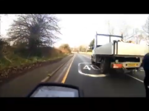 Close pass at pinch point 0-9 screenshot