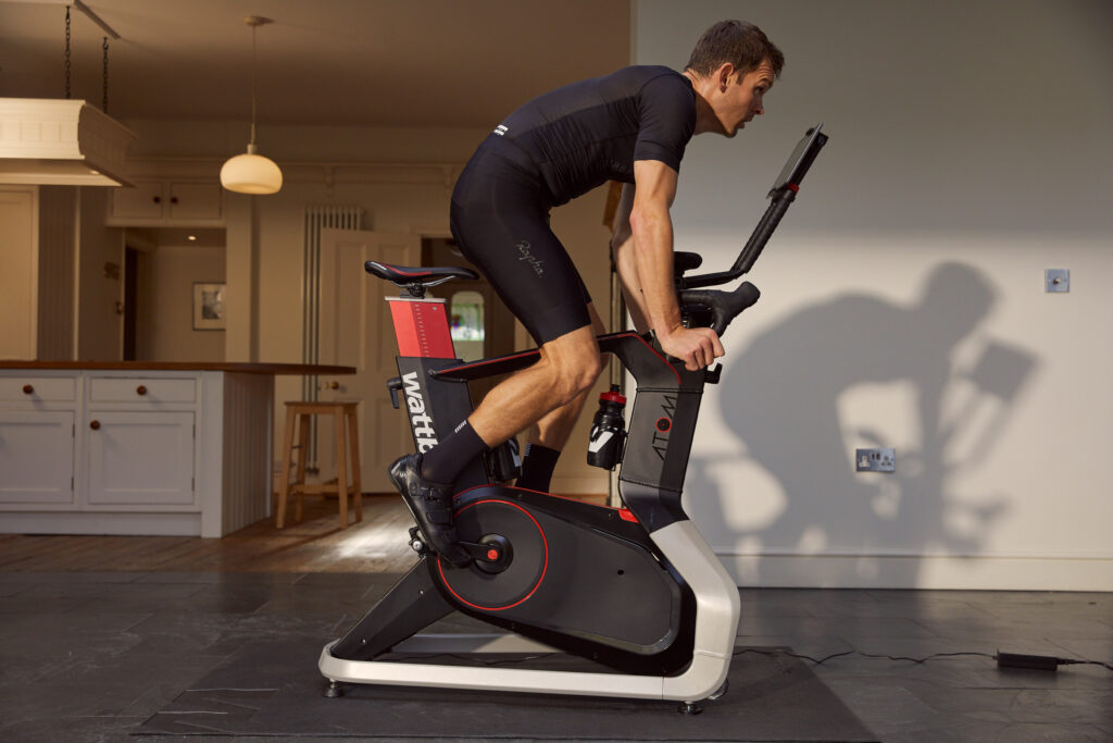Wattbike HOME_LIVING_SPACE_ATOM_M_635