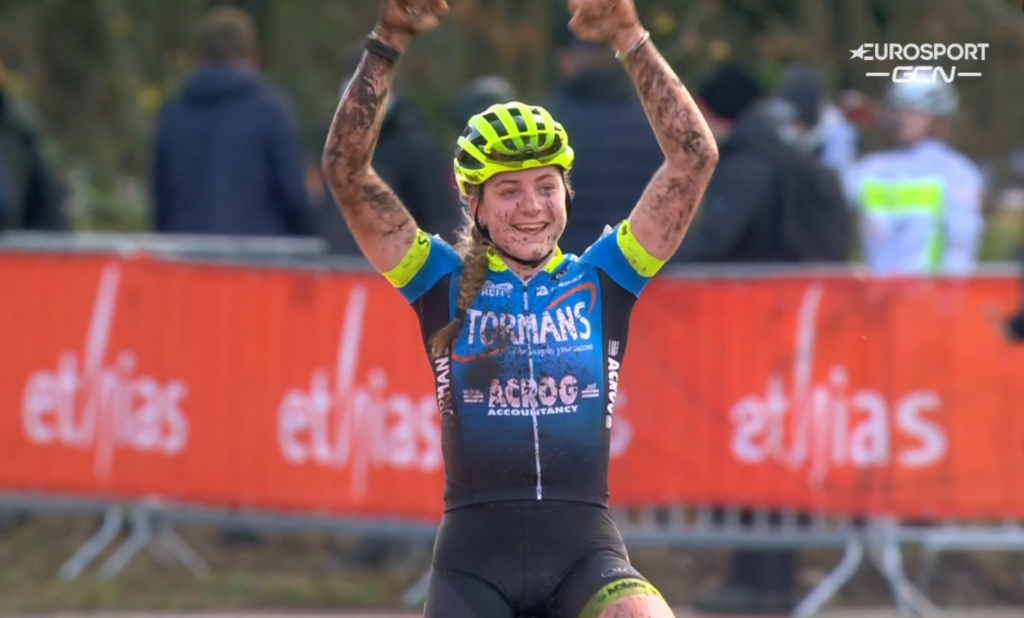 Zoe Backstedt Essen Cyclo-Cross (via Twitter)