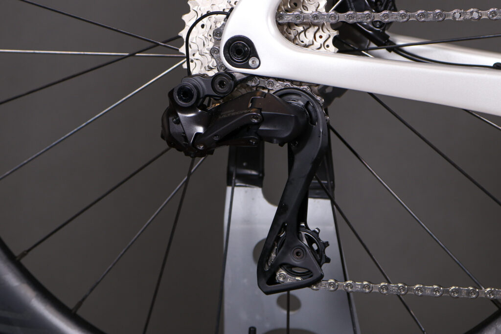 2022 Dolan Ares Disc – rear mech.jpg