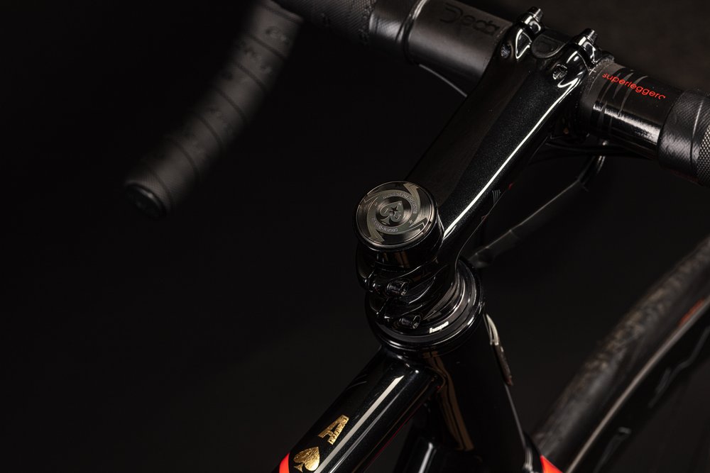 2022 Spoon Customs Izoard XCR Simon Eldon 2