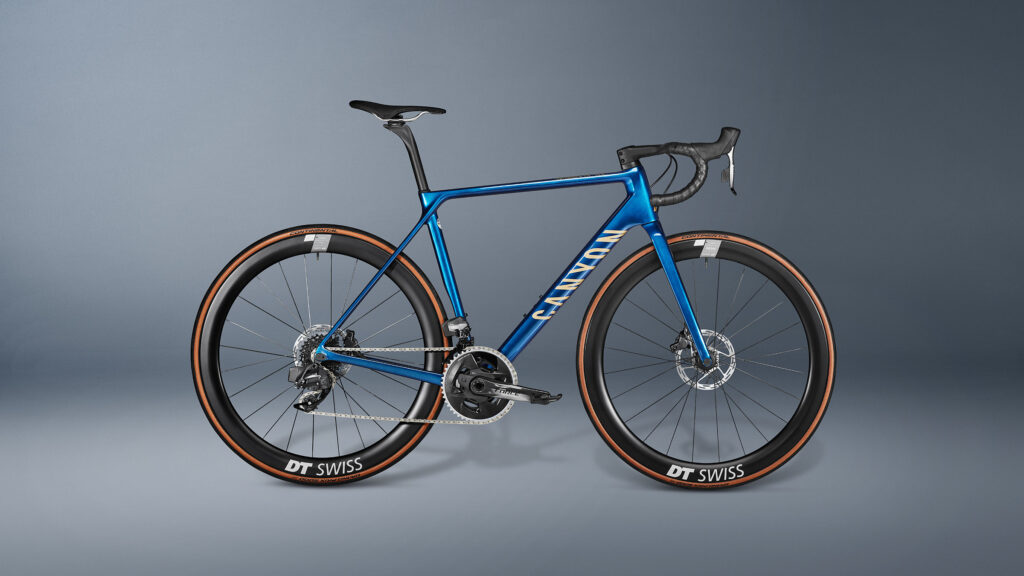 2022 Canyon Ultimate special edition blue bike