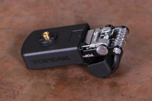 2022 Topeak Ninja Master+ Toolbox PT30 – case open.jpg
