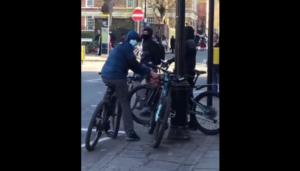 Greenwich bike thieves using angle grinder