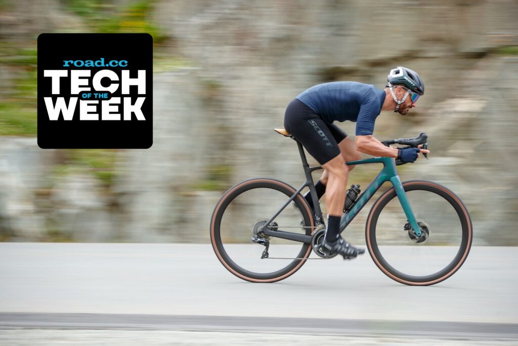2022 Scott Addict eRide Premium action – 1