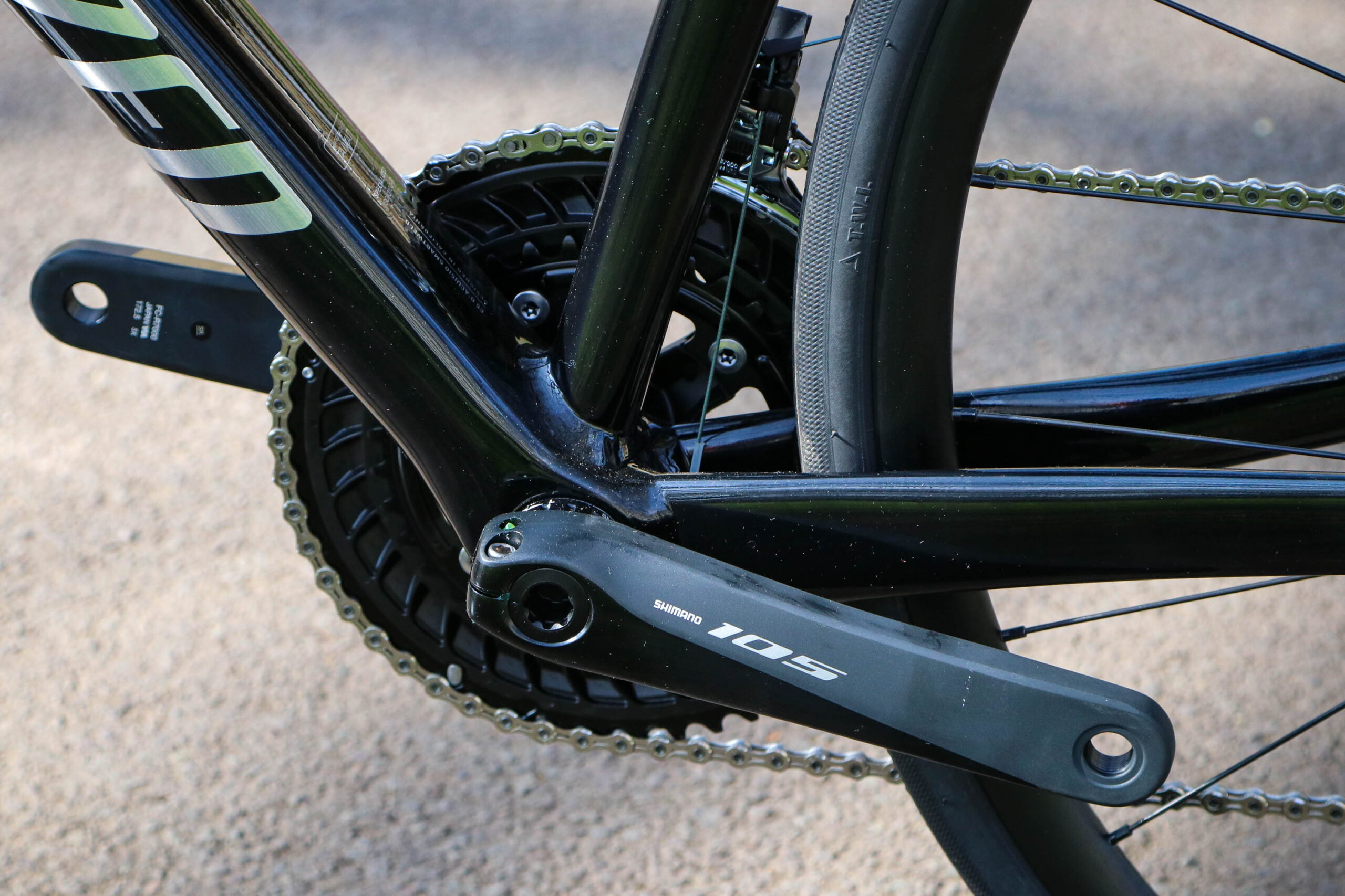 2022 Specialized Allez Sprint Comp – bottom bracket