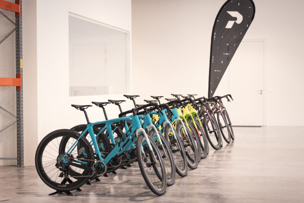 2022 Felt Breed Carbon First Ride 7