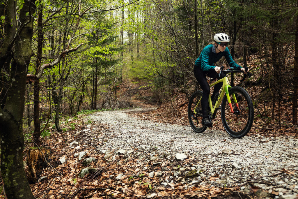 2022 Felt Breed Carbon First Ride 3