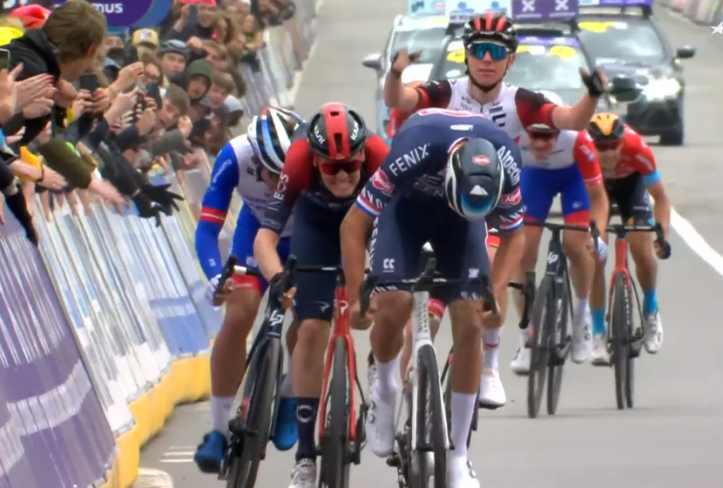 Van der Poel wins Tour of Flanders 2022