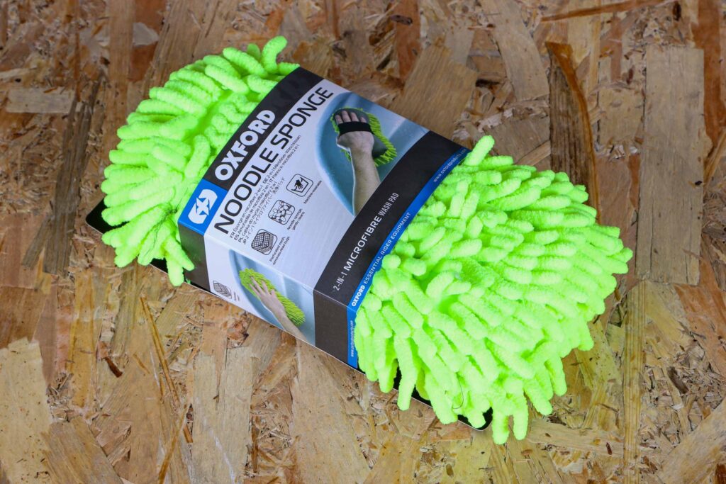 2022 Oxford Microfibre Noodle Sponge Fluo