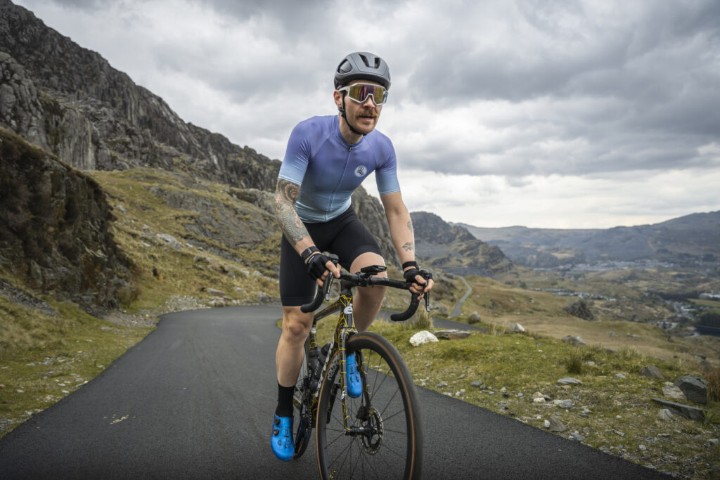 Chris Hall Everesting
