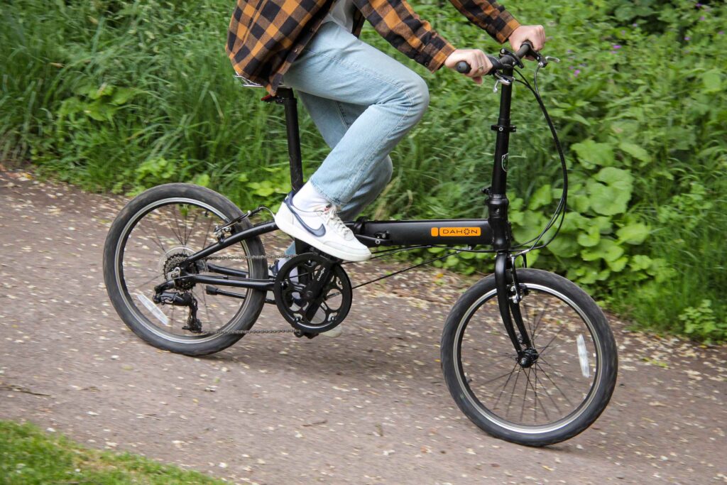 2022 Dahon HIT Folding Bike – riding 1.jpg