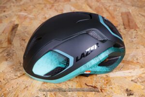 Lazer Vento KinetiCore helmet
