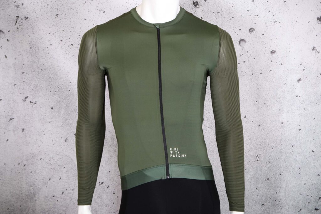2022 Monton Urban Traveler Max Jersey.jpg