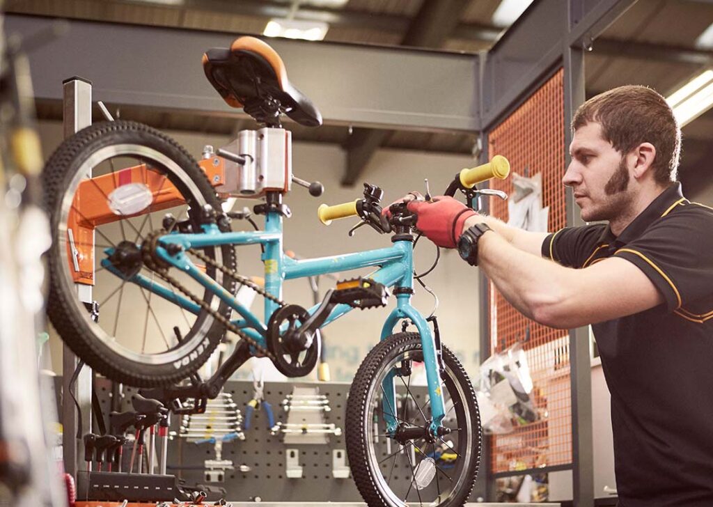 Halfords cycle repair