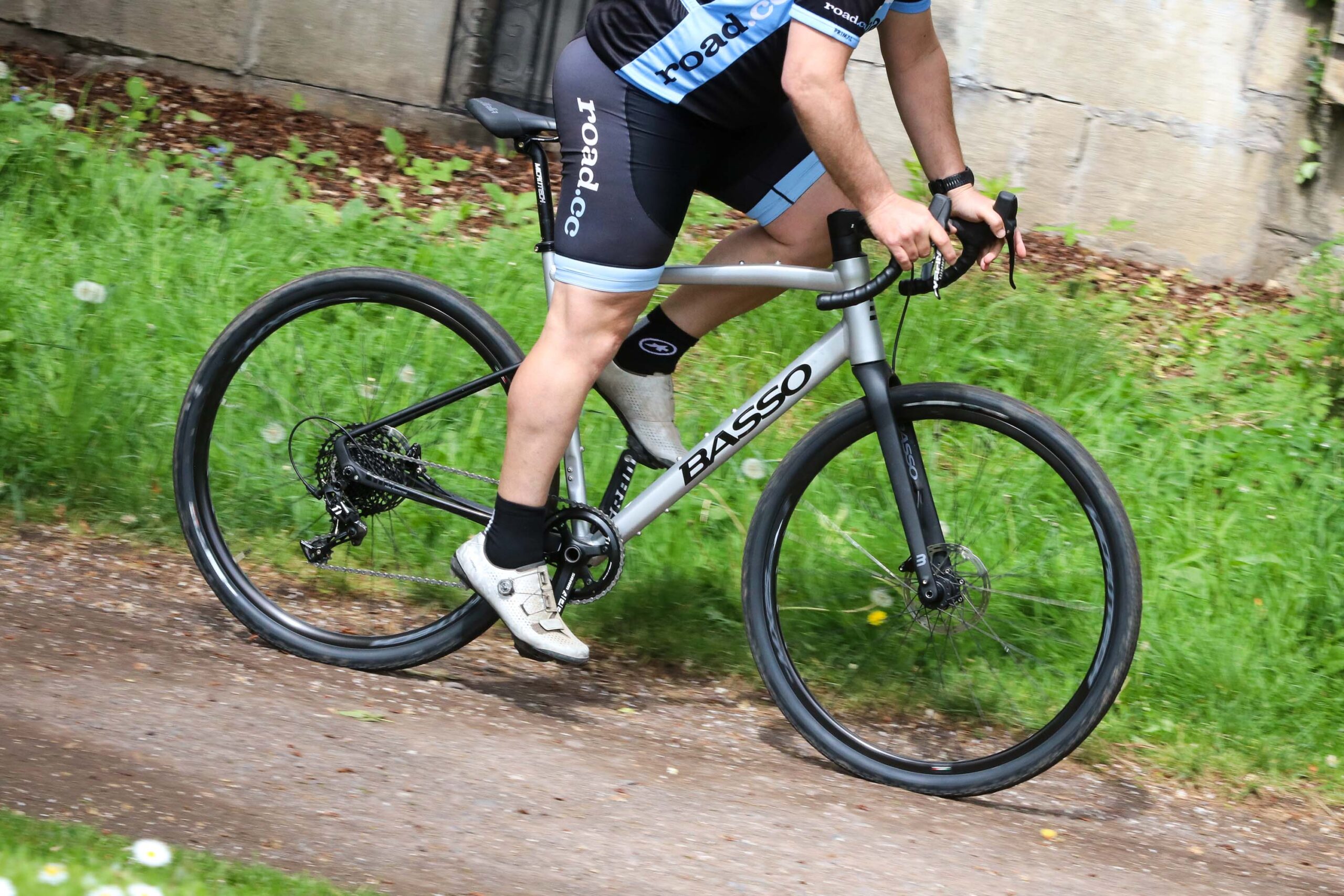 Basso Tera Gravel Apex 1x11 - Cycling News | Bike Reviews | road.cc