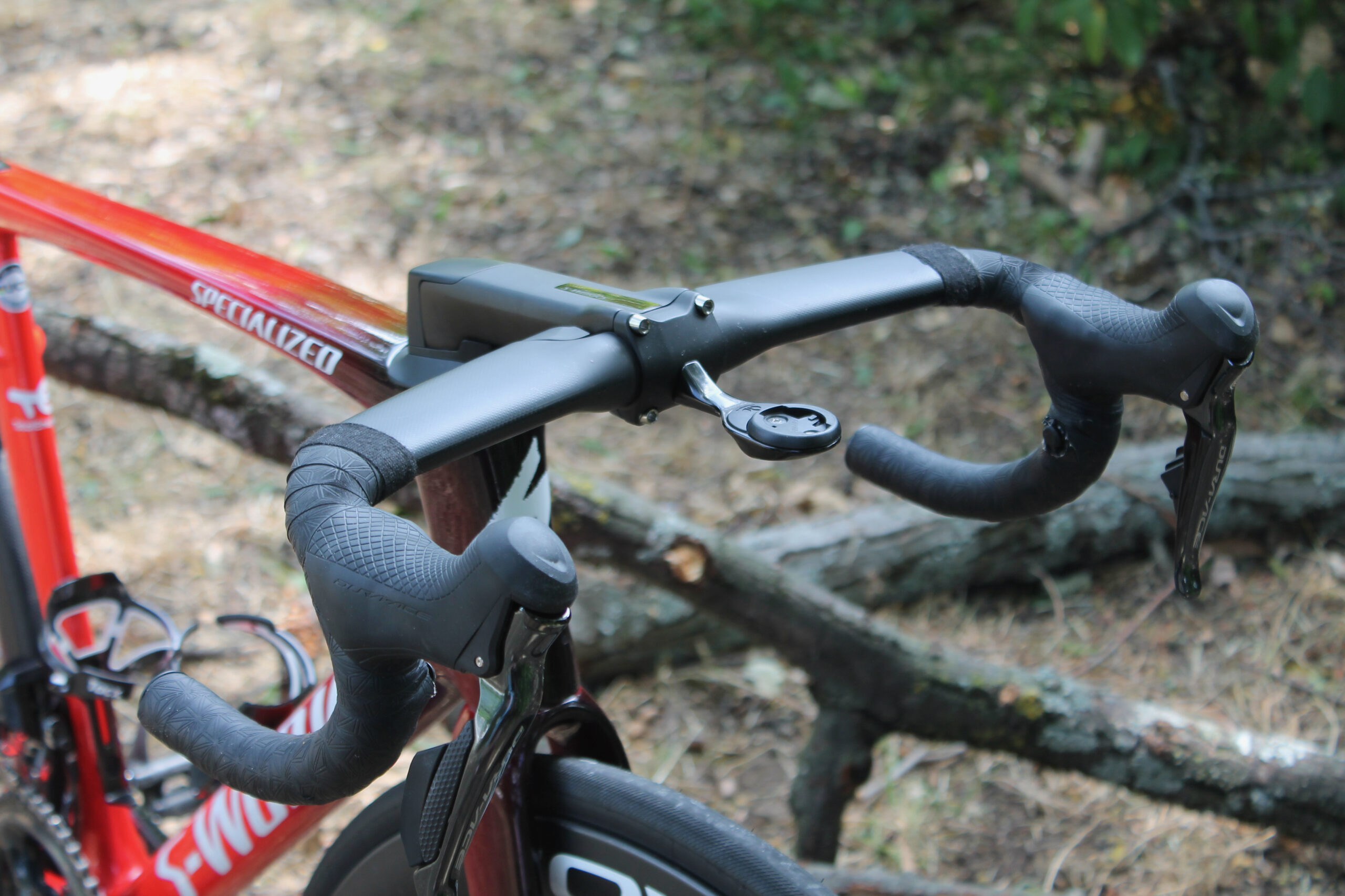 2022 Dauphine Total Energies Tarmac bars