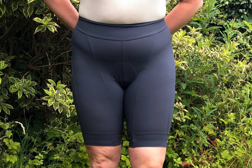2022 Endura Womens Xtract Lite Short.jpg