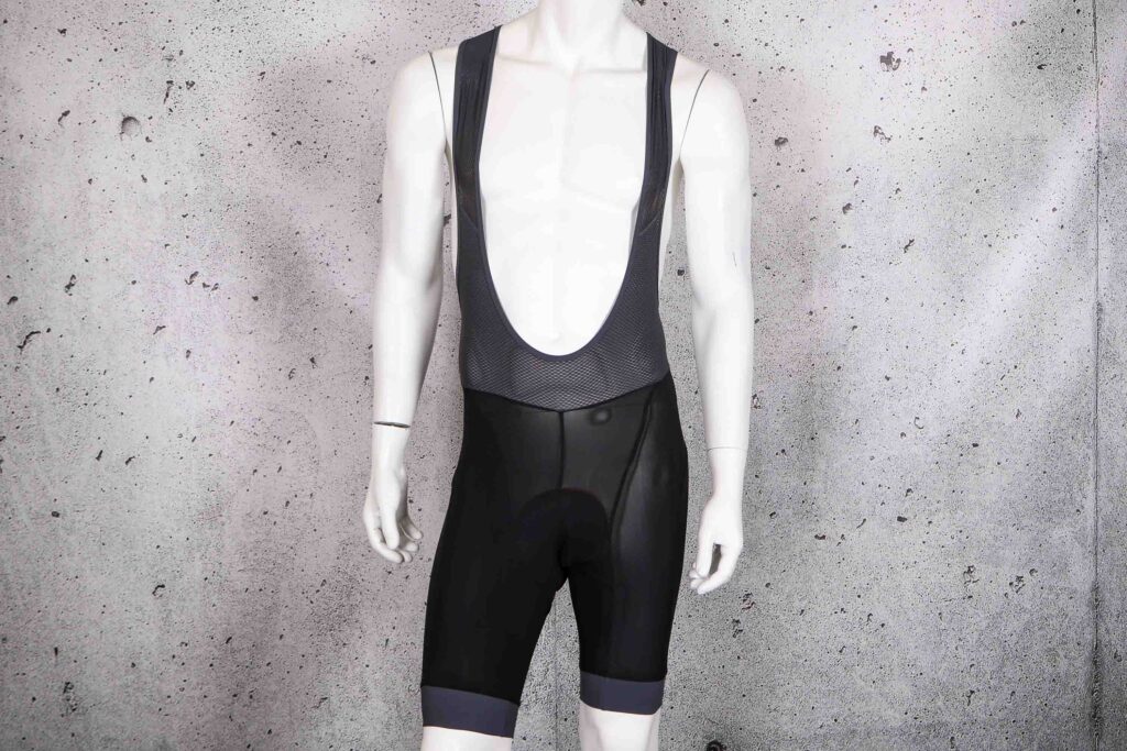 2022 Endura Xtract Lite Bibshort.jpg