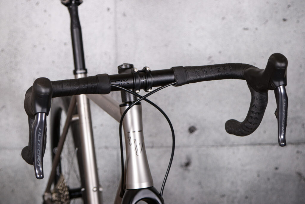 2022 Enigma Evoke MK3 &ndash; bars 1.jpg