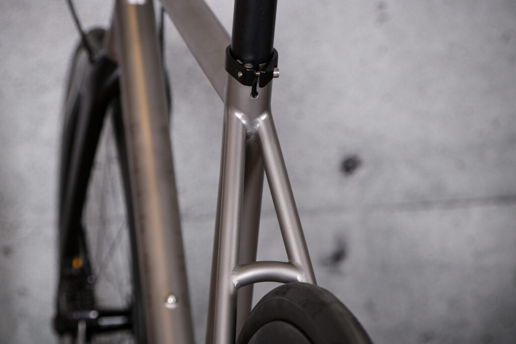 2022 Enigma Evoke MK3 &ndash; seat stays.jpg