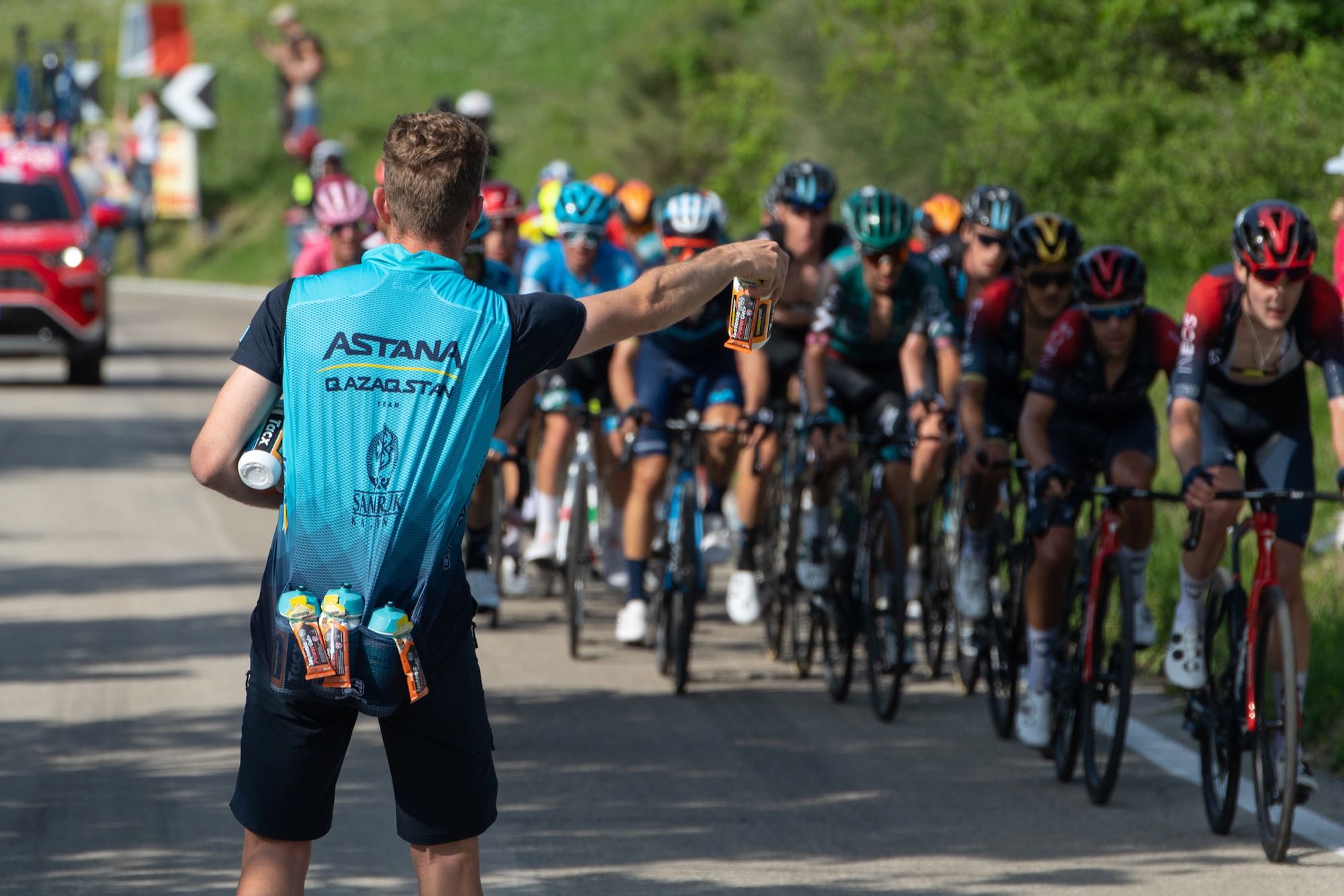 2022 Tour de France eating drinking &ndash; 9