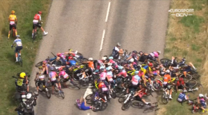 2022 Tour de France Femmes, stage 5 crash (GCN)