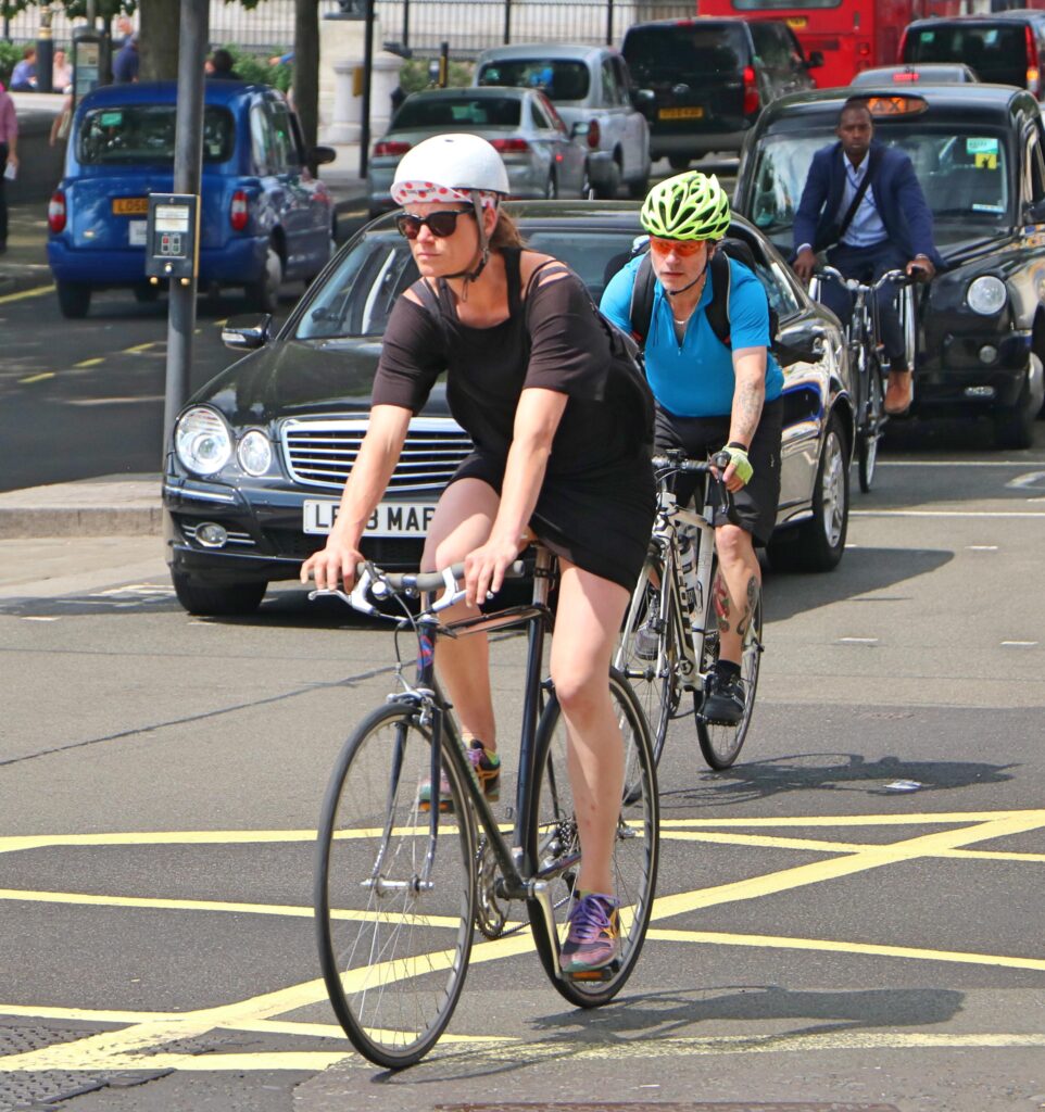 London cyclists in traffic (CC BY 2.0 Waterford_Man via Flickr)