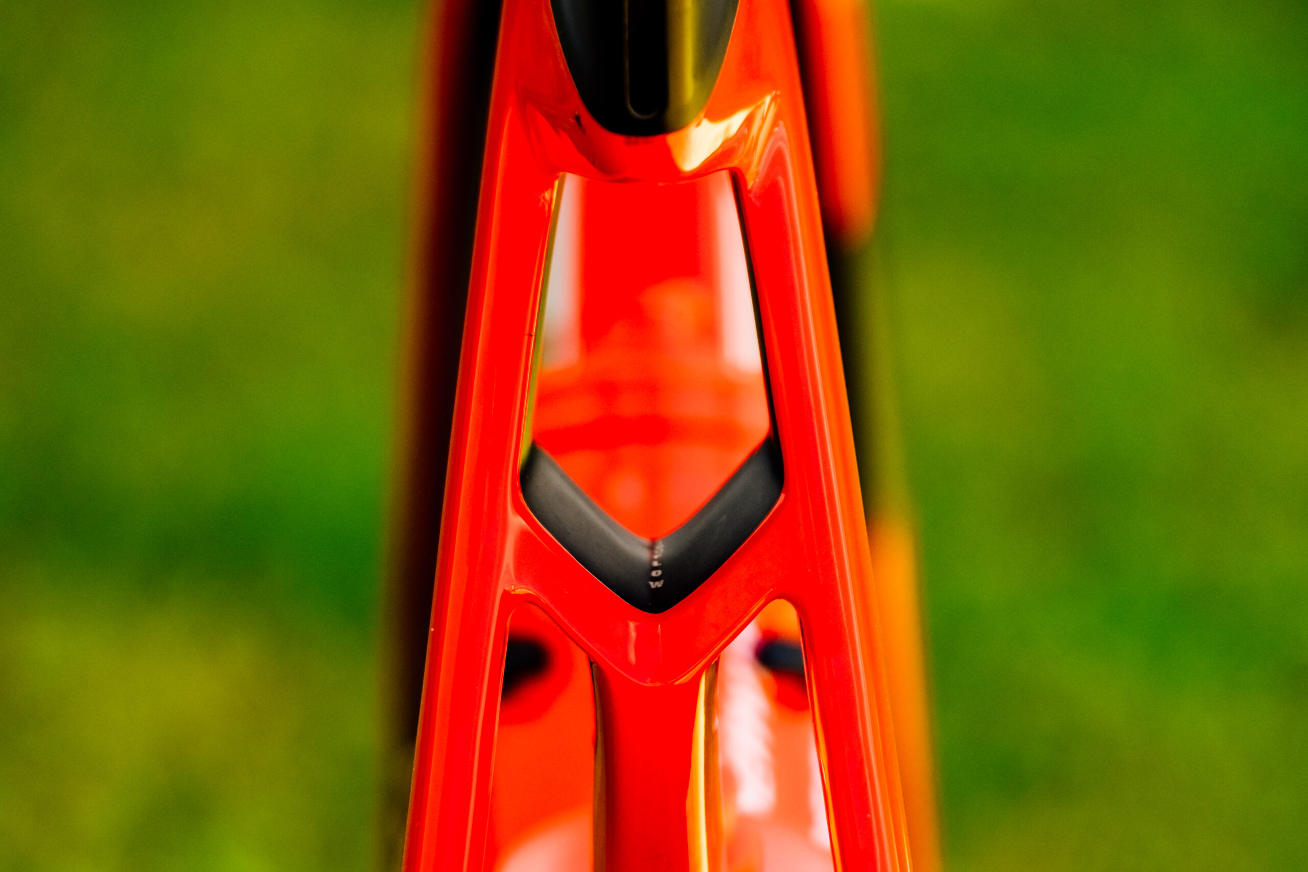 Mads Pedersen Trek Madone Gold SRAM 10