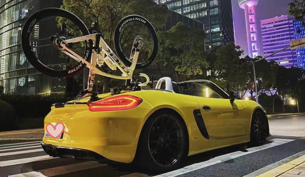 2022 Fovno inverted bike rack hero2