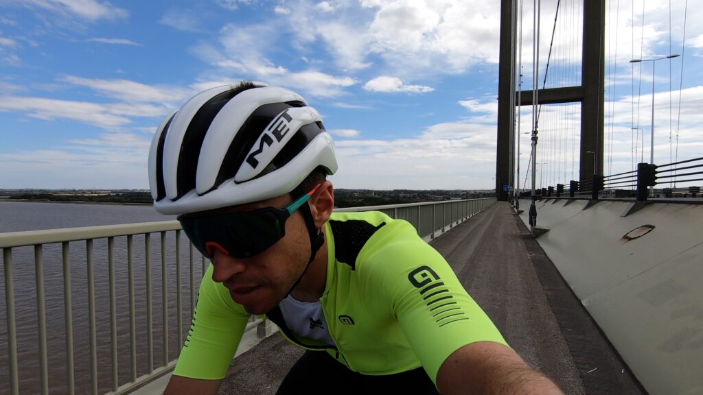 Matt Page london edinburgh london LEL pics Humber Bridge