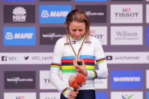 Annemiek van Vleuten wins World Championships (Alex Whitehead/SWpix.com)