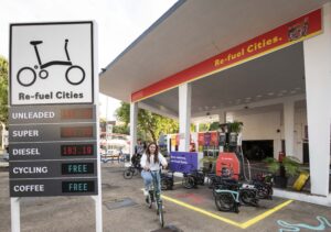 Brompton petrol station take over 2 (John Nguyen/PA Wire)