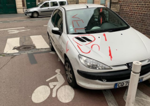 Vigilante cyclist’s graffiti attacks on cars blocking bike lanes