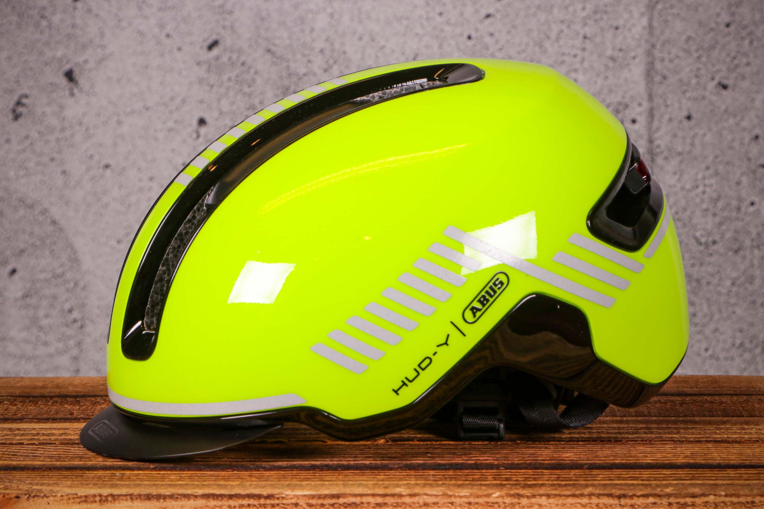 abus bike helmets uk Bicycle Helmet HYP-E BL.ACE, Size S, Yellow The ActiCage increases the stability of the road helmet Abus Modrop Mountain Bike Helmet
